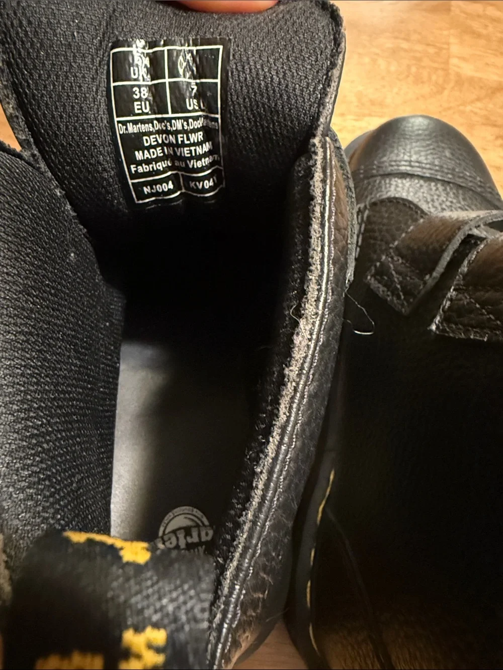 Dr. Martens DEVON FLOWER LEATHER